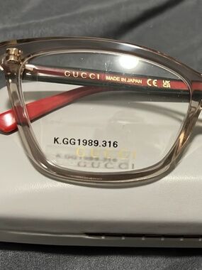 Gucci GG19890